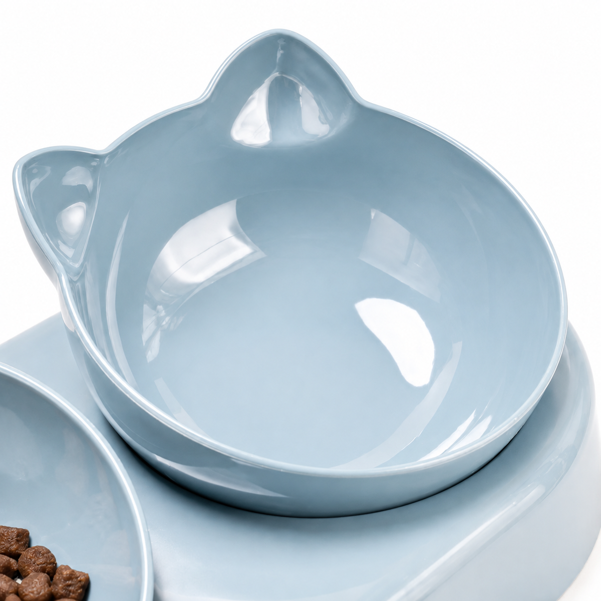 Comes apart in seconds for easy cleaning.